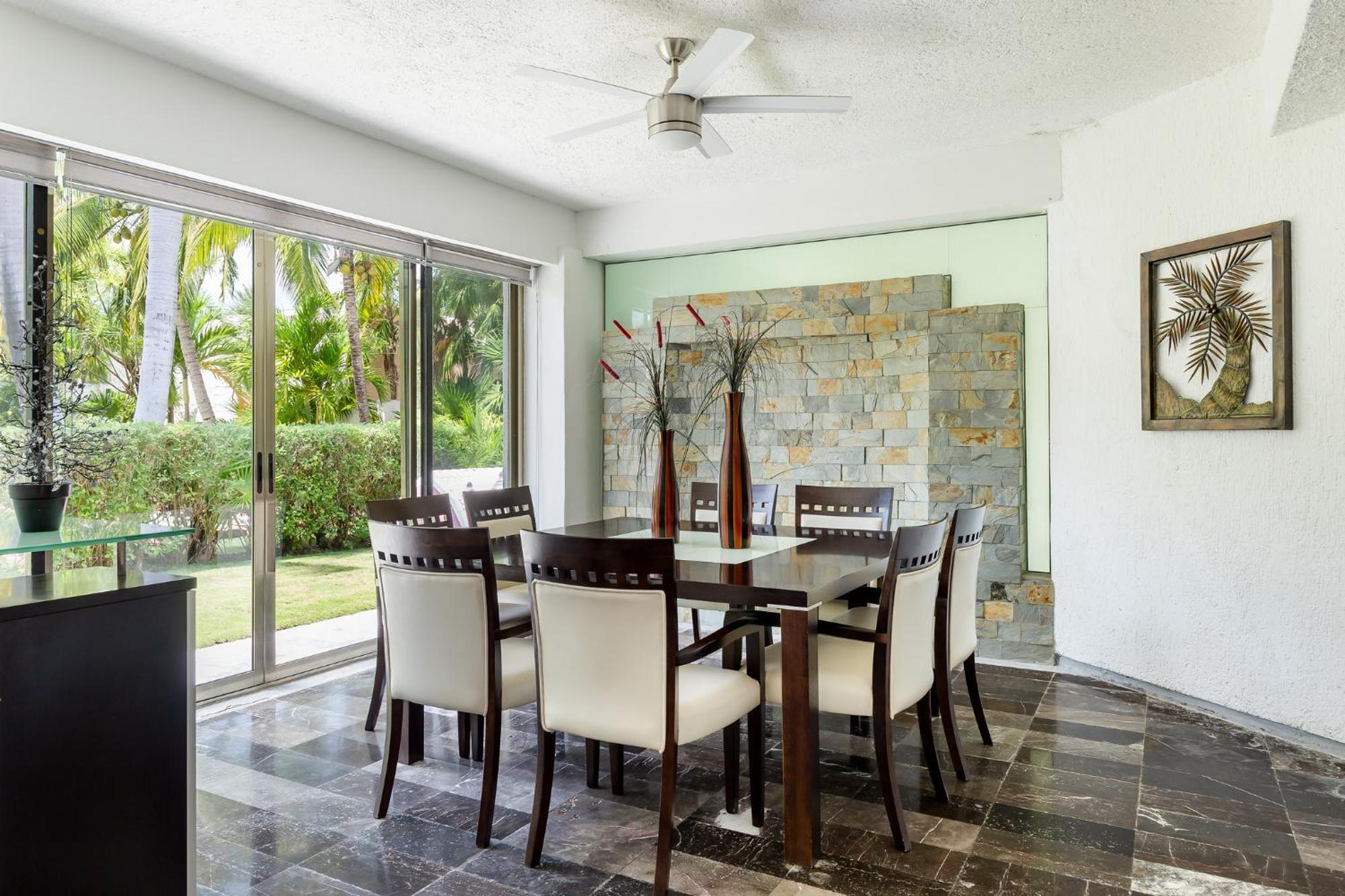 Large House - Walking To Beach - 10 Guests! Cancún Zewnętrze zdjęcie